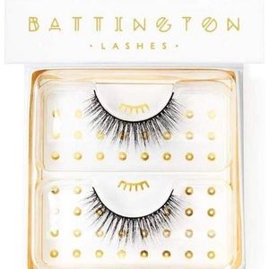 New In Box Battington Silk Monroe Lashes